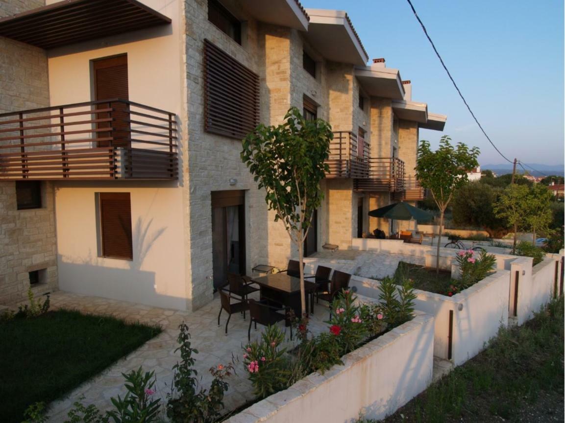 Maisonette Close To The Beach Nikiti  Dış mekan fotoğraf